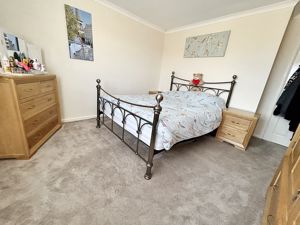 Bedroom- click for photo gallery